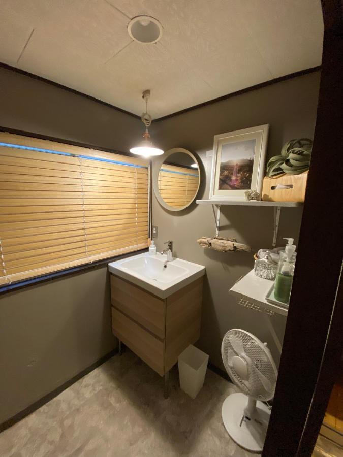 島ぐらしカフェchigoohagoo 男性のみ宿泊不可 Couples & Single Females Only Oshima Exterior photo