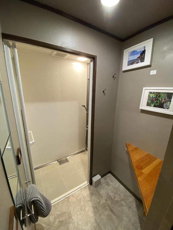 島ぐらしカフェchigoohagoo 男性のみ宿泊不可 Couples & Single Females Only Oshima Exterior photo